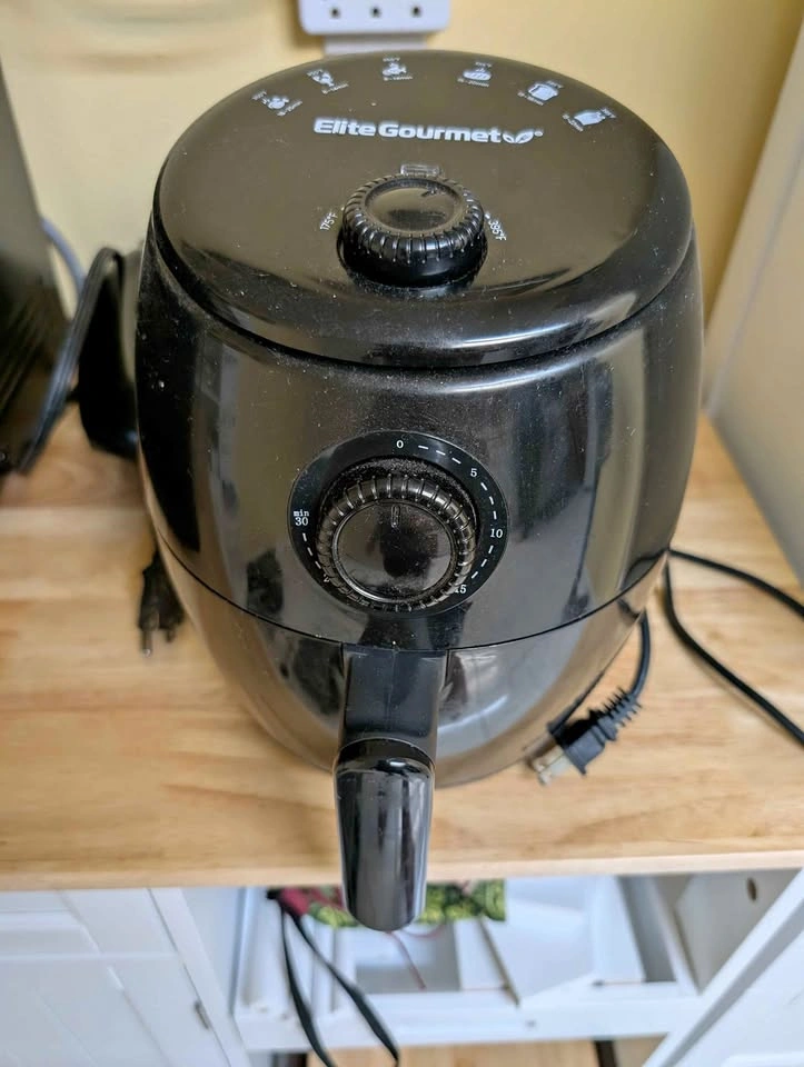 Elite Gourmet EAF2612D Personal 2.1Qt Air Fryer