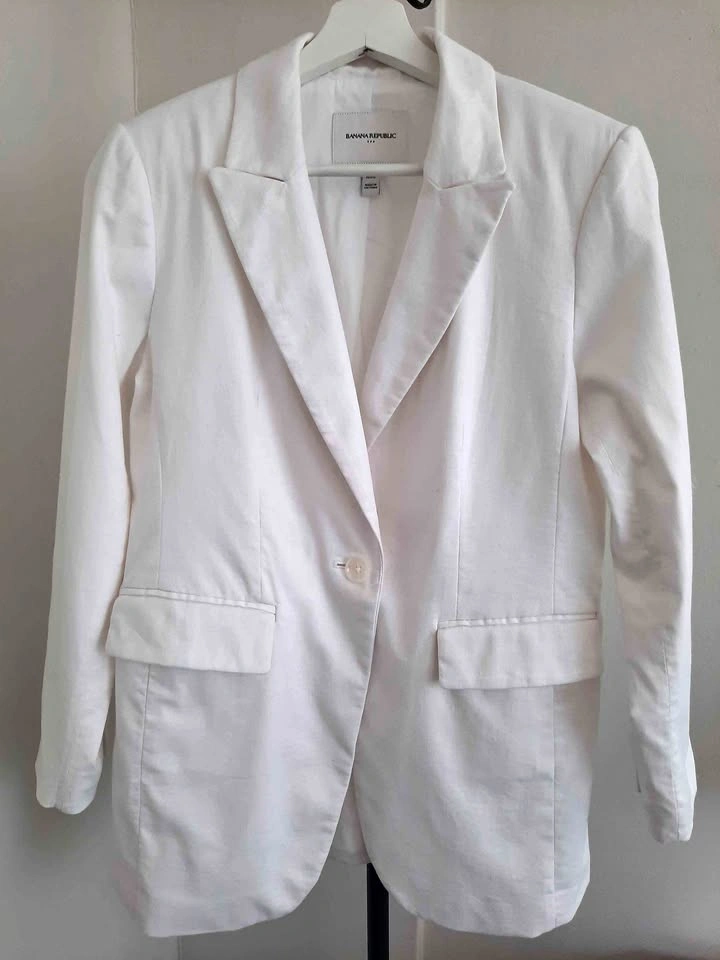 Banana Republic linen blazer