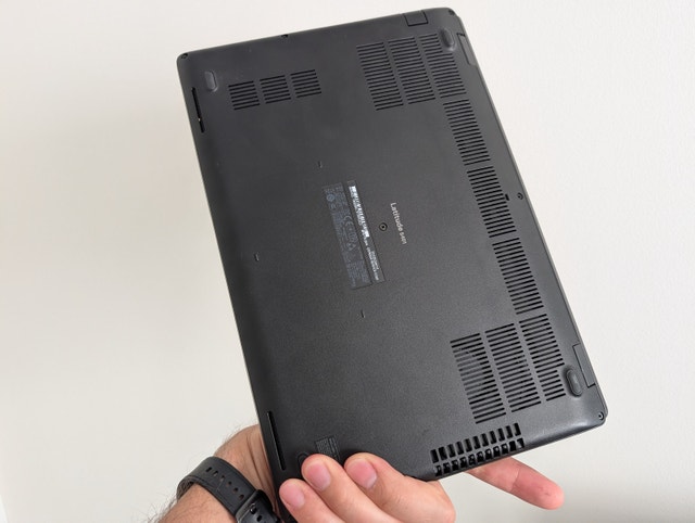 Dell Latitude 5401 9th gen i5-9300h/16gb RAM/256GB SSD - photo 4