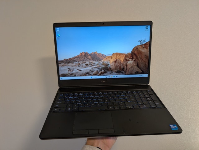 Dell Precision 7560 Workstation i5/i7 16GB RAM 512GB SSD