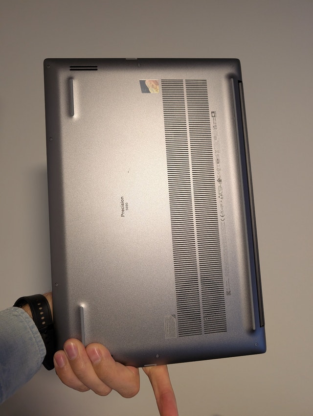 NEW Dell Precision 5690 | Core Ultra 7 | 64GB RAM | RTX 1000 - photo 3