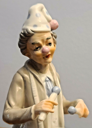 9" Hobo Clown with Drum, Arnart KLM Fine Hand painted Gloss Cera - photo 2
