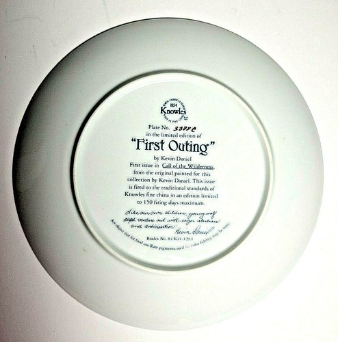 Wolf with pups "First Outing" Vintage 8.5" Knowles Plate - photo 2