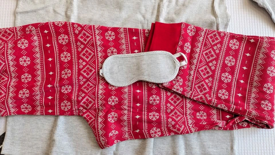 Brand New: Waffle Knit Pajama Set Size M - photo 2
