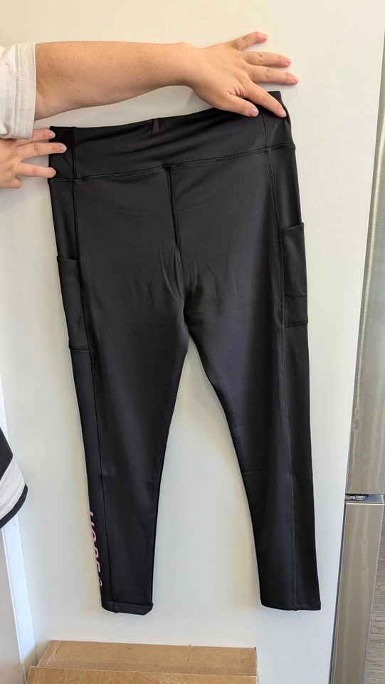 Brand New: Breast Cancer Awareness Hope Leggings Size 8-10 - photo 2