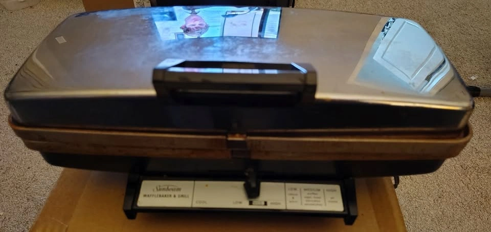 Vintage Sunbeam waffle iron/griller - photo 2