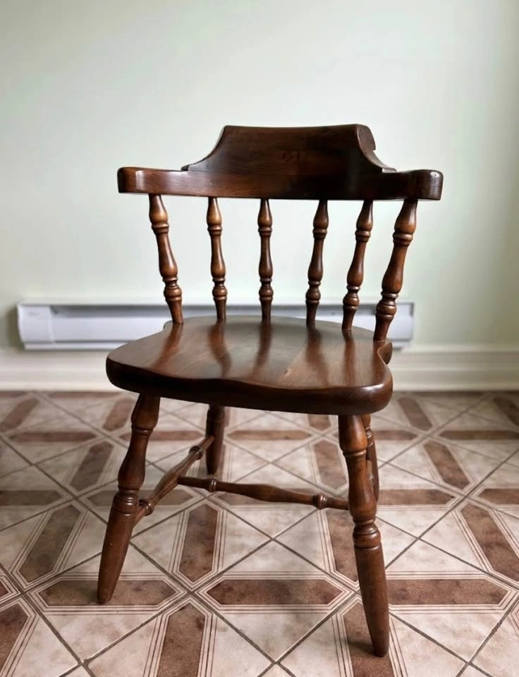 Vintage Solid Wood Dining Table & 6 Chairs - photo 4