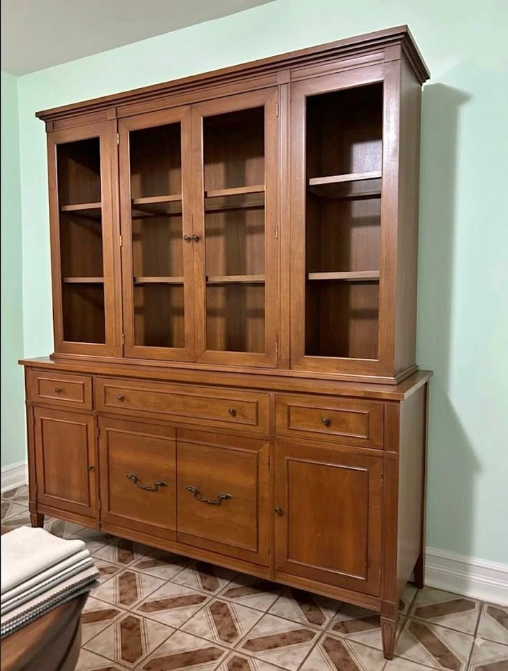 Vintage Solid Wood China Cabinet / Hutch