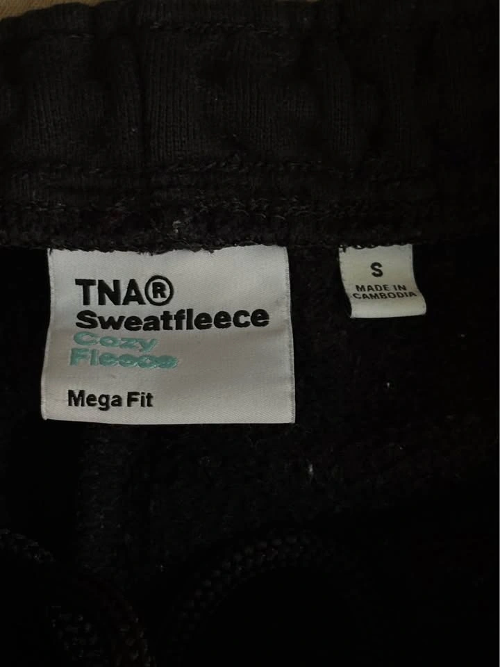 TNA Cargo Sweatpants Black - photo 5