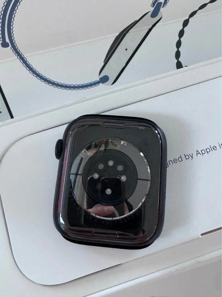 Apple Watch Series 9 45mm - photo 2