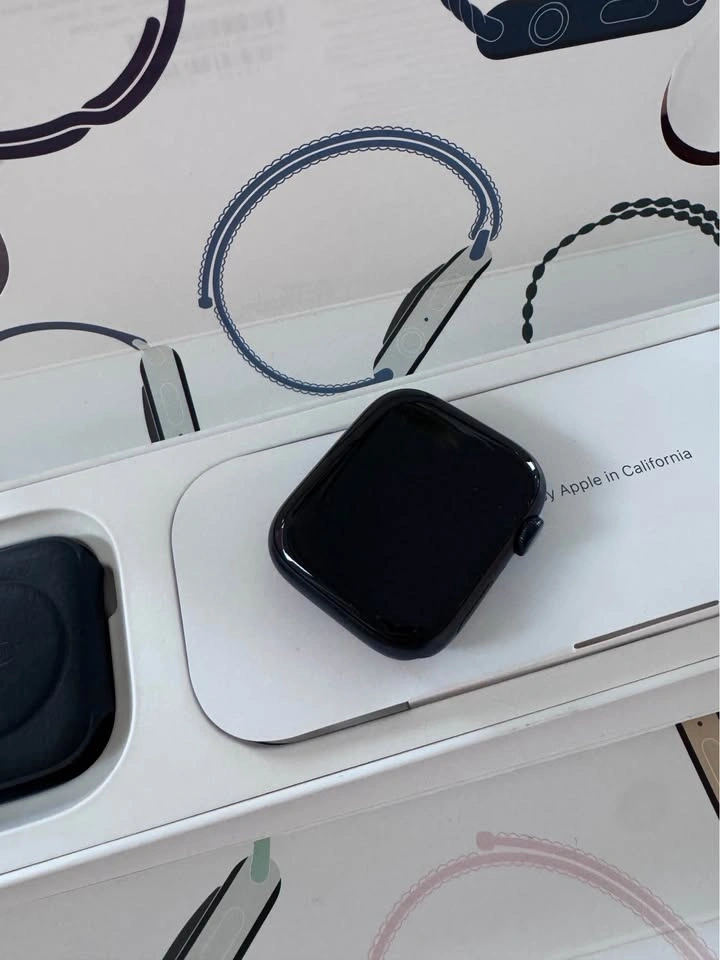 Apple Watch Series 9 45mm - photo 3