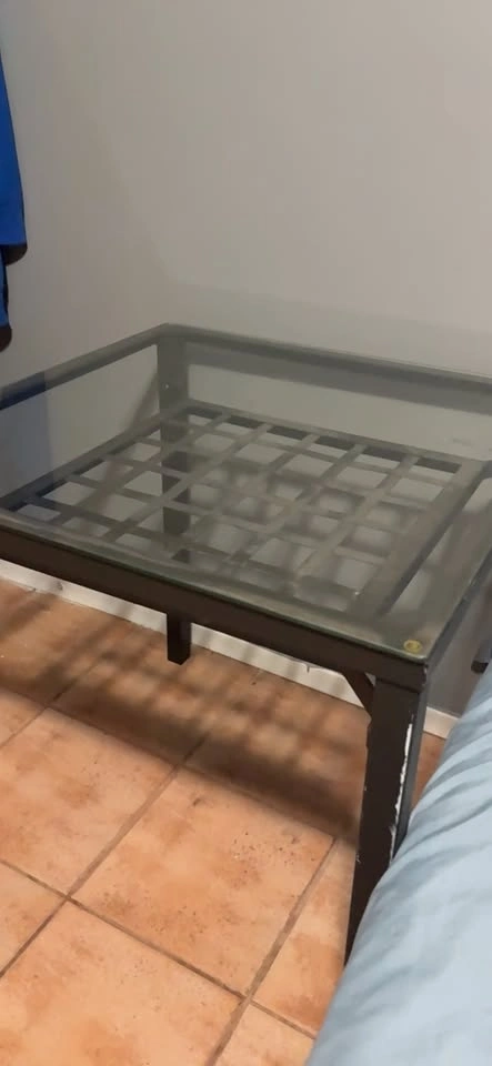 Glass Top Table- price negotiable - photo 3