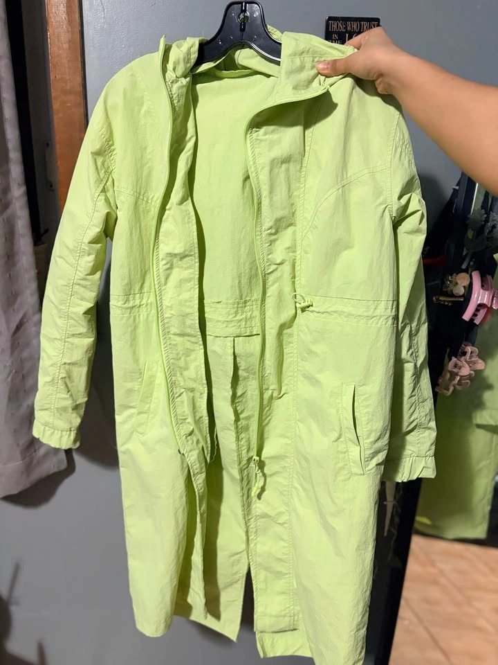 Light weight hooded coat - photo 2