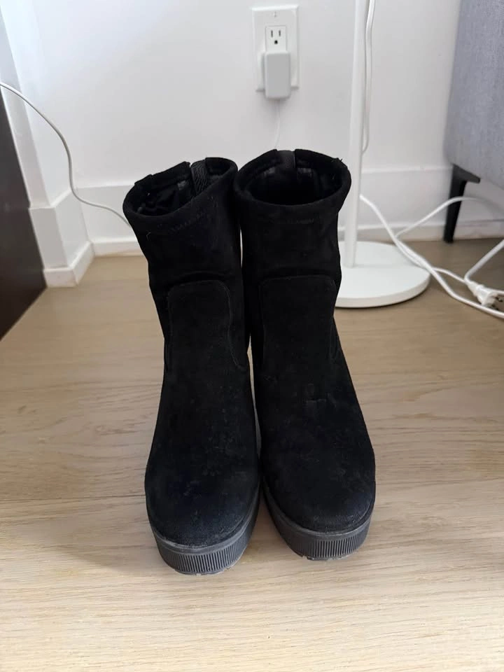 Artica Black Suede Platform Ankle Boots - photo 2