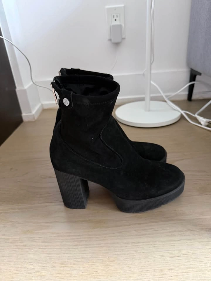 Artica Black Suede Platform Ankle Boots - photo 3
