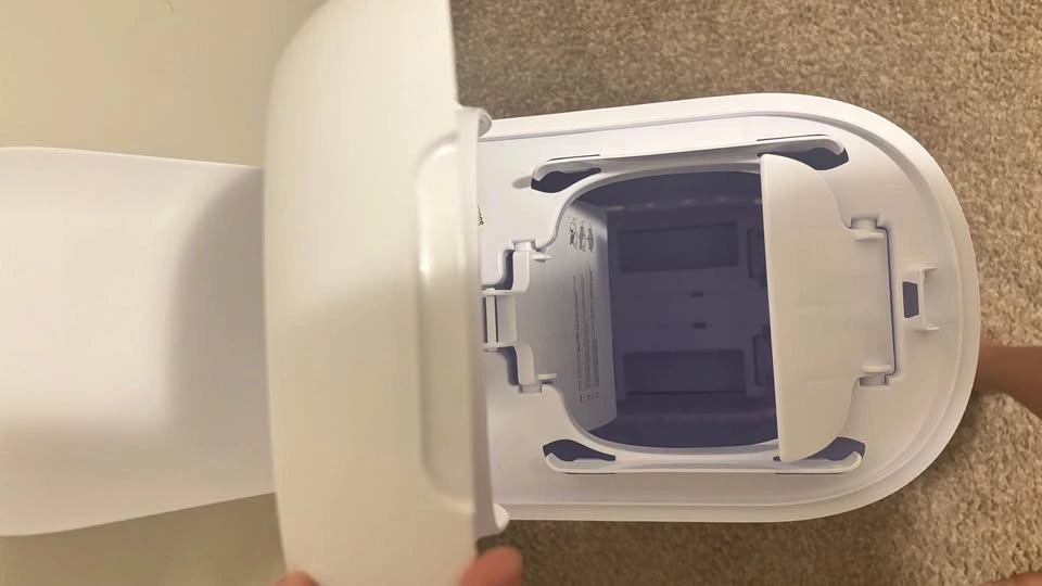 Diaper Genie White Diaper Pail - photo 4