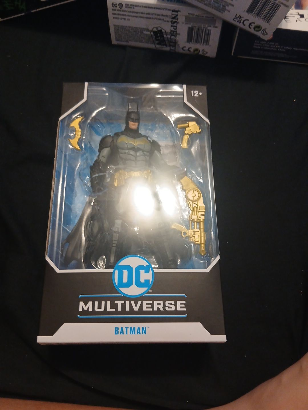 DC Multiverse Batman Prestige suit - photo 2
