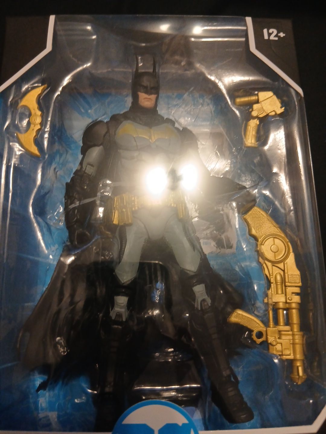 DC Multiverse Batman Prestige suit - photo 3