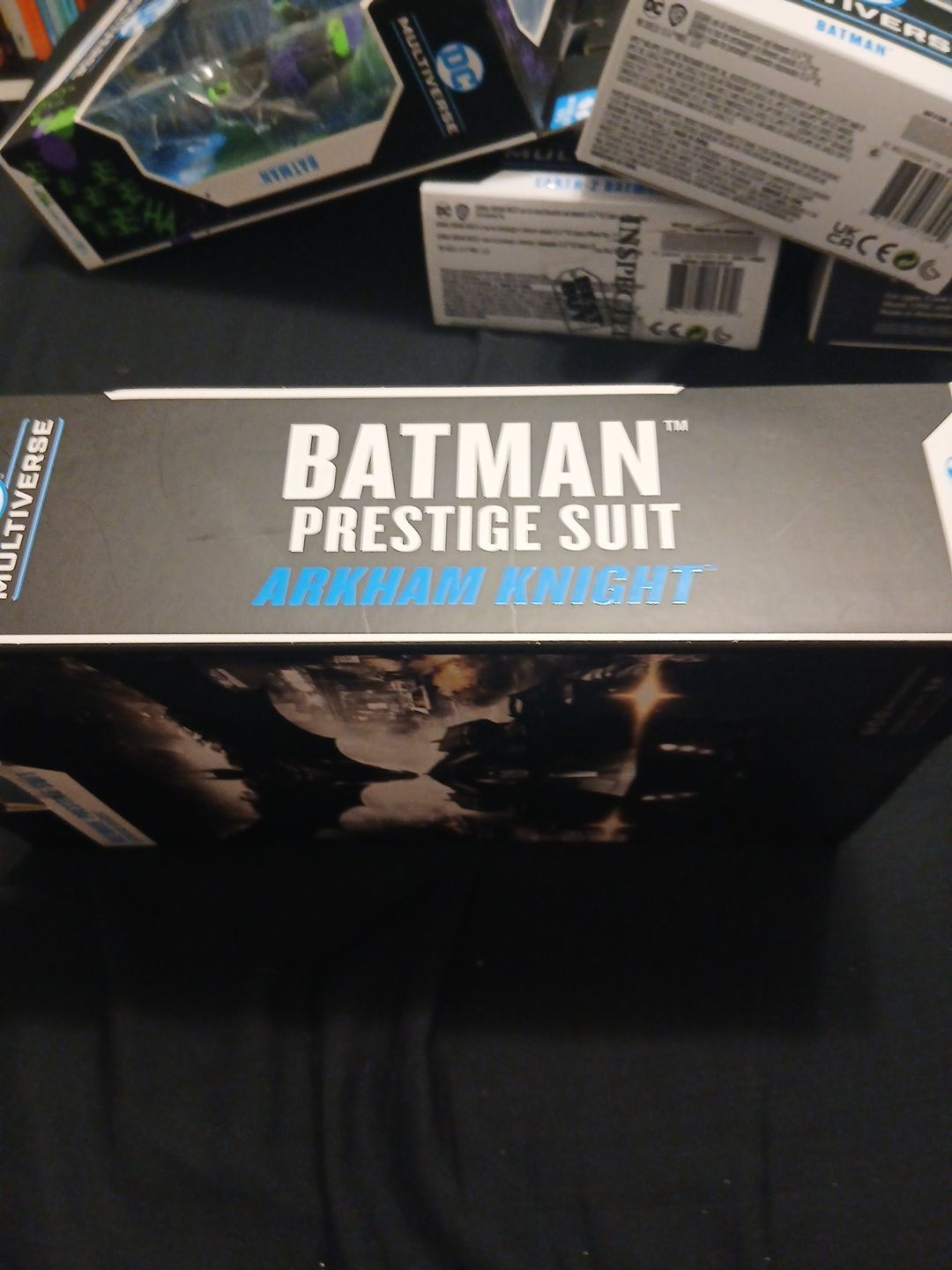 DC Multiverse Batman Prestige suit - photo 5