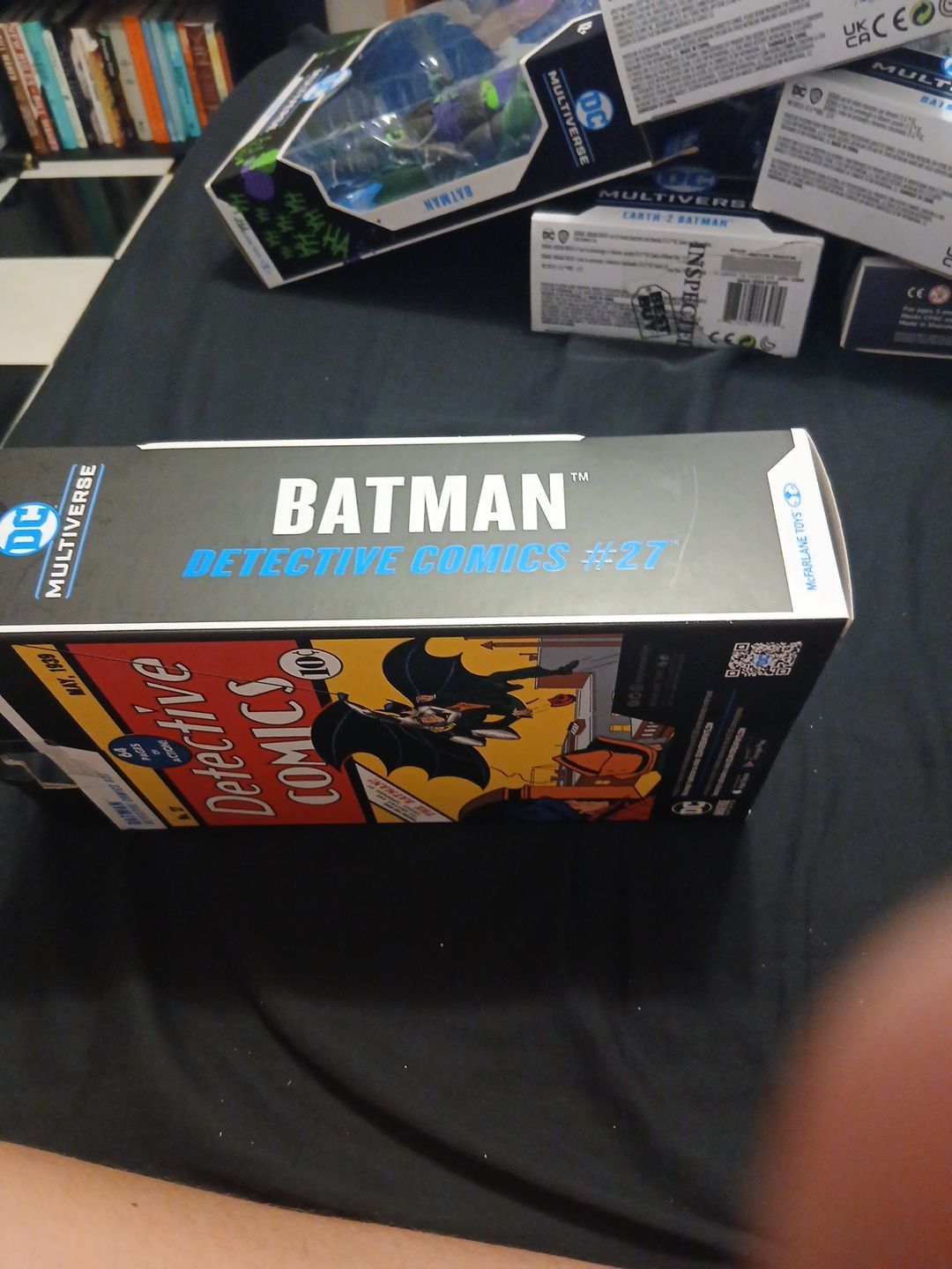 Batman Detective Comics 27 McFarland action figure - photo 4