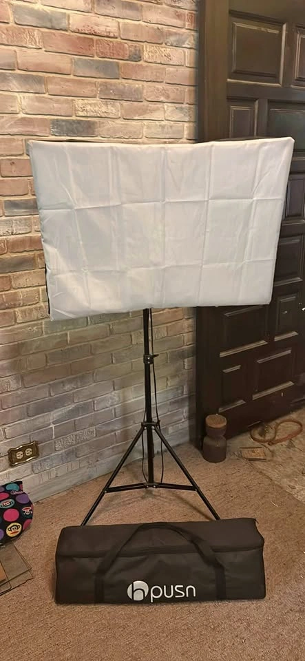 Double set of adjustable light stands