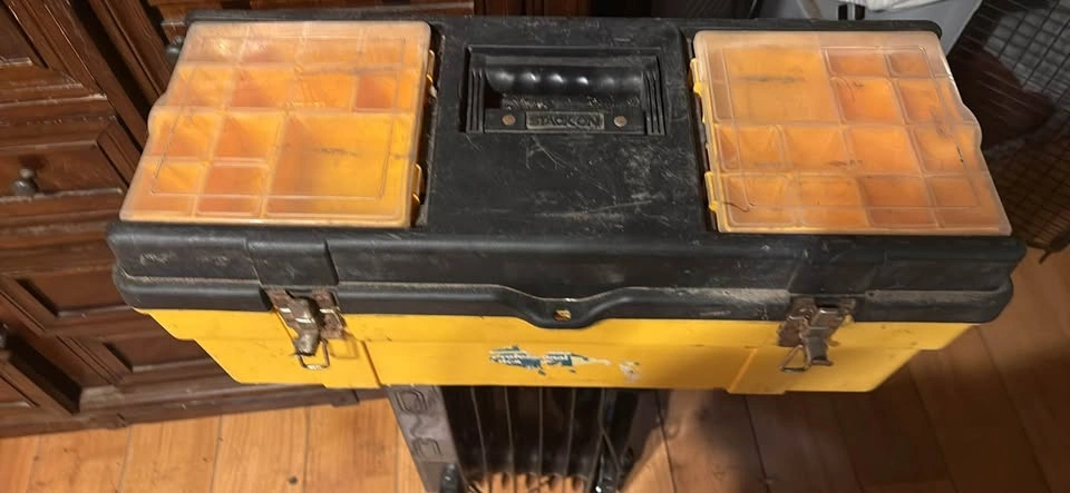 Two toolboxes $10 each - photo 4