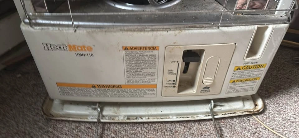 2 separate kerosene heaters - photo 4
