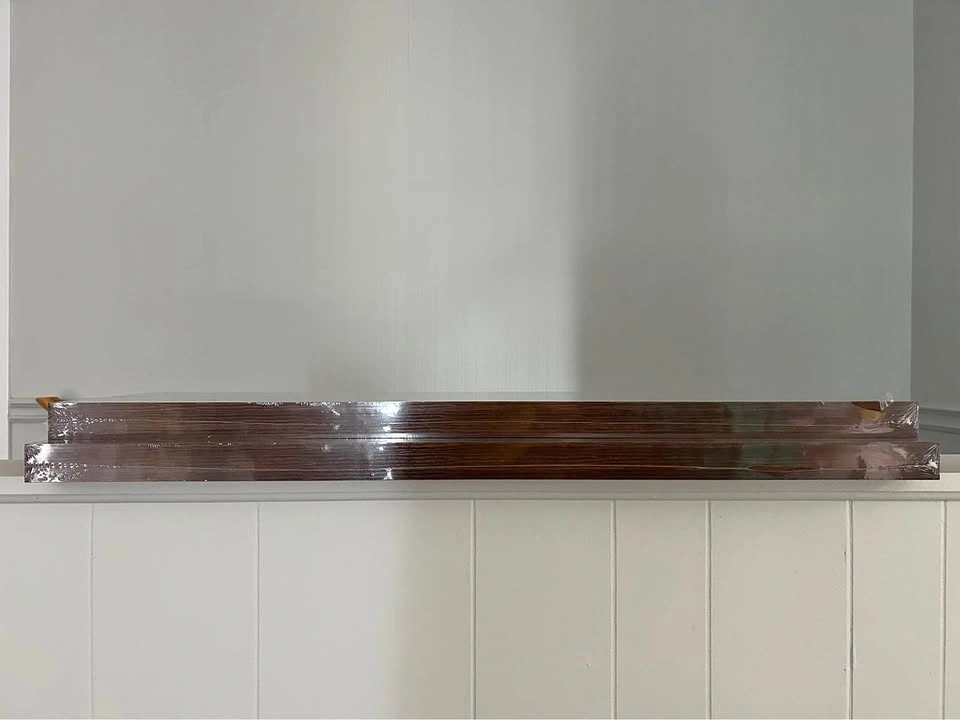 Set of 2 floating shelves
