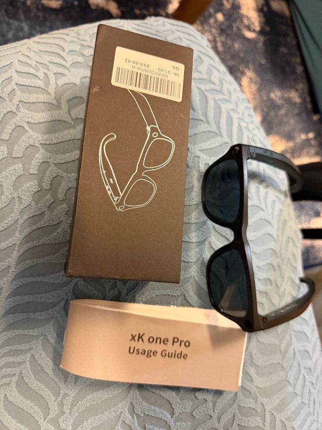 xK one Pro Smart Glasses