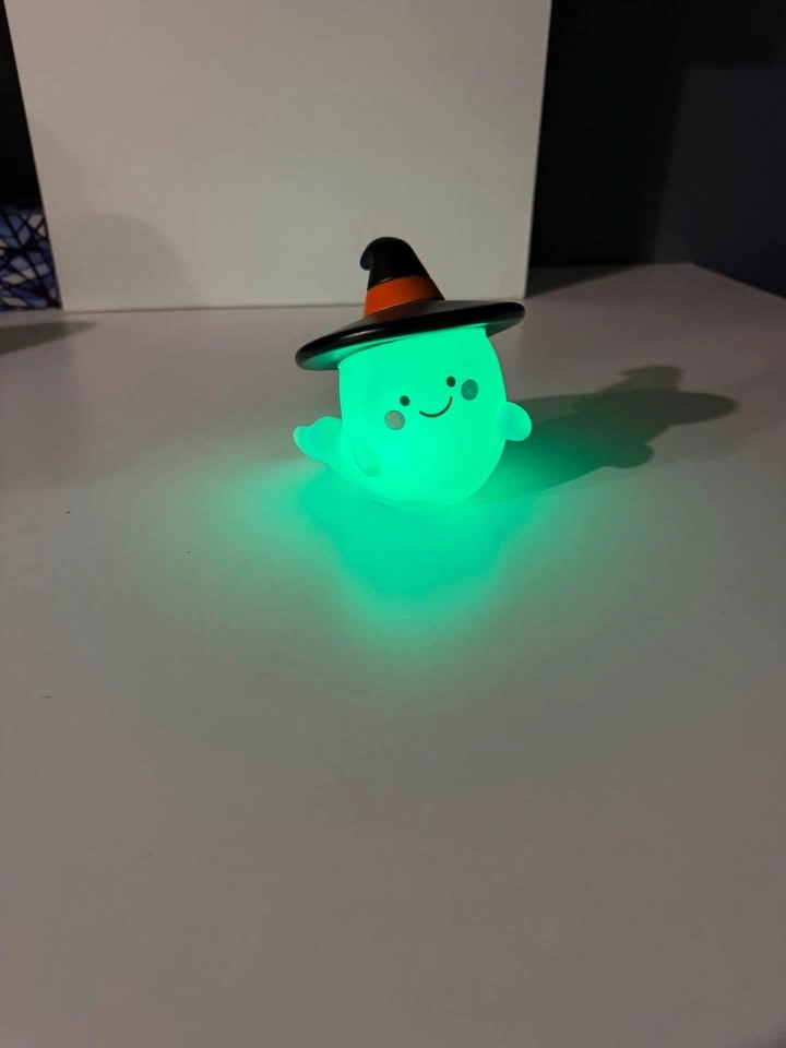 Rubber/Plastic Halloween Ghost Tealight Holder - photo 3