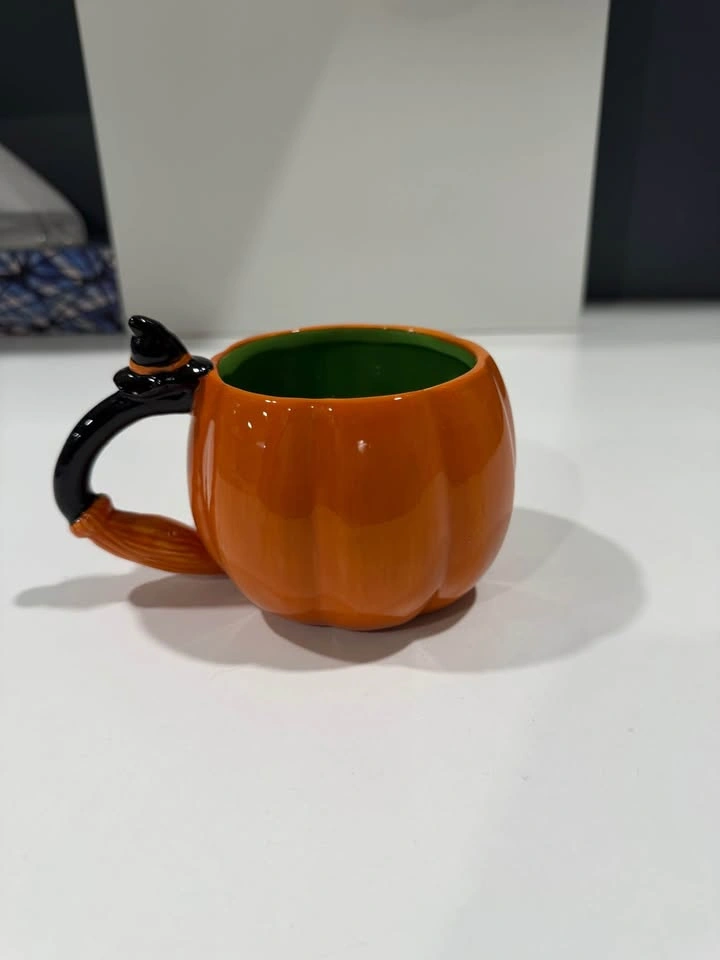 Halloween Pumpkin Mug with Witch-Hat Handle - photo 2