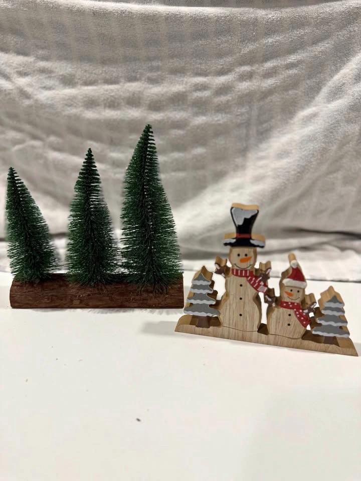 Christmas Tabletop Décor Set – 2 Pieces