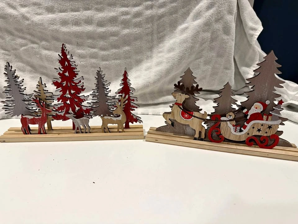 Wooden Christmas Tabletop Décor Set – 2 Piece