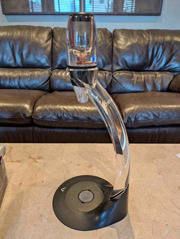 Vinturi Tower and Wine Aerator