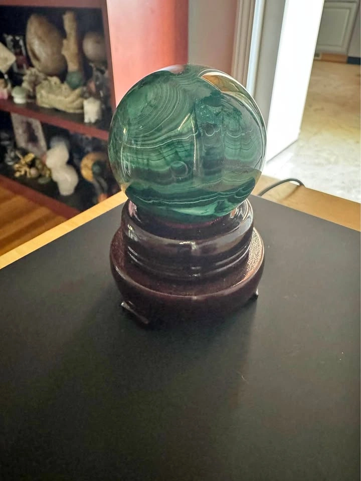Natural Malachite Sphere – 288g – Beautiful Green Banding