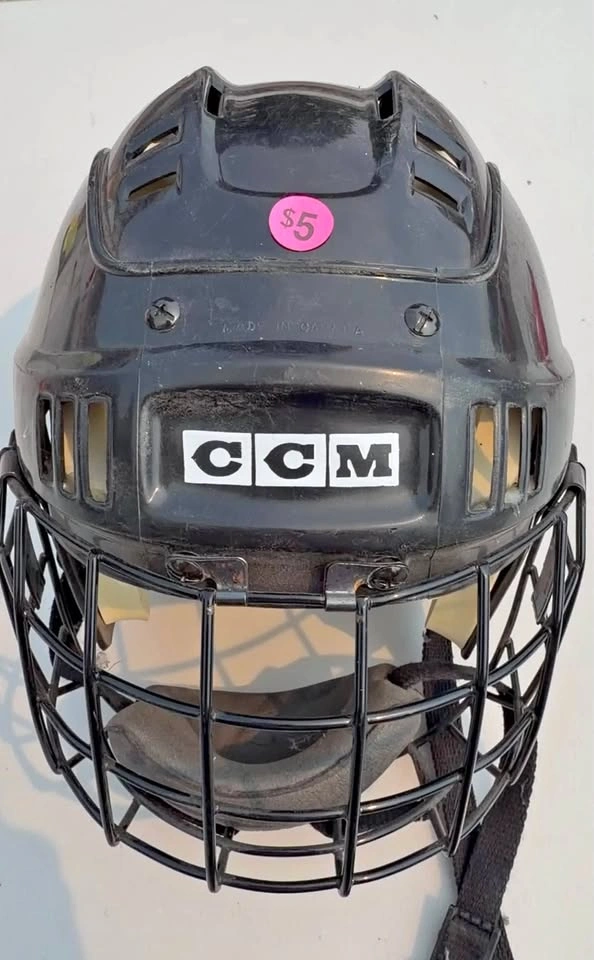 Kids Hockey helmet