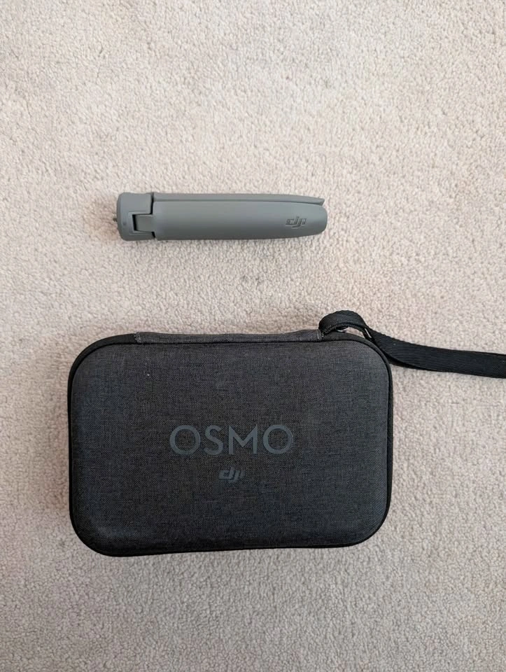Like New DJI Osmo Mobile 3 Combo - Smartphone Gimbal - photo 2