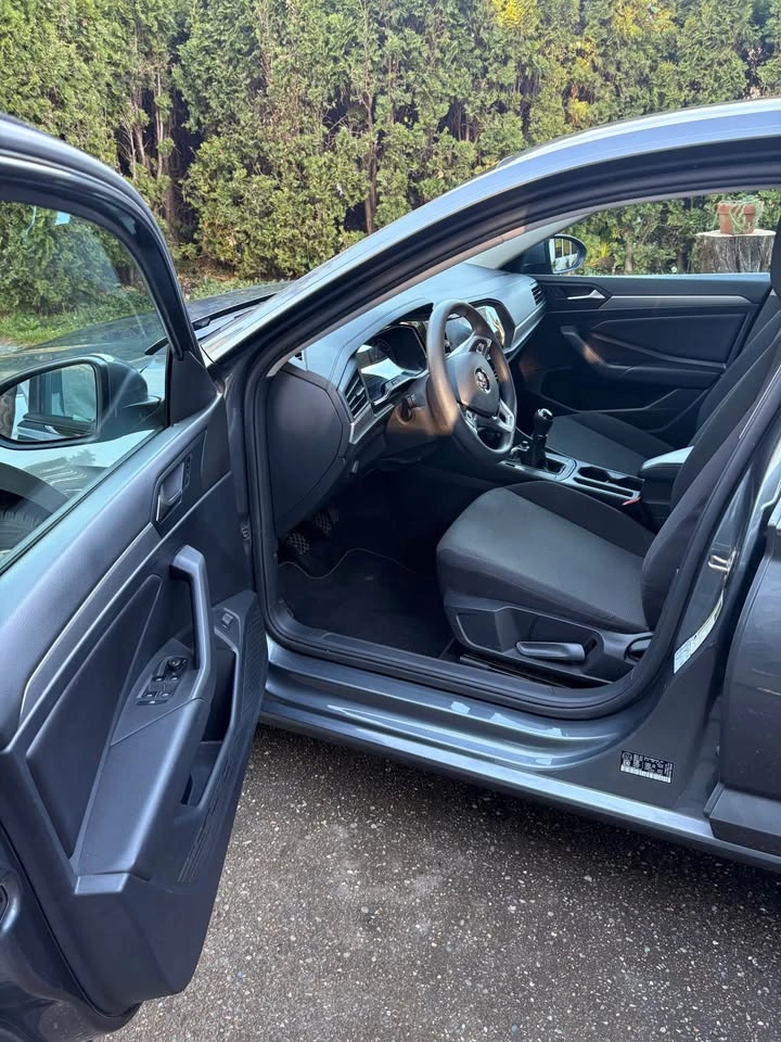 Volkswagen Jetta 2019 manual - photo 5