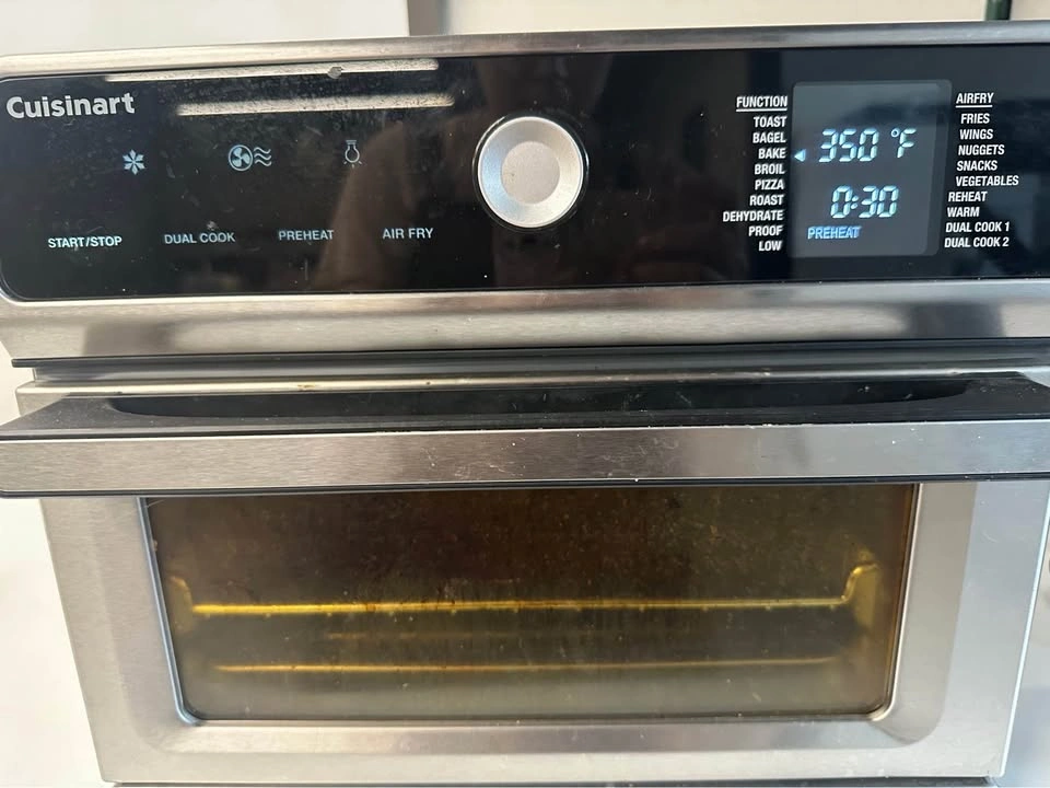 Cuisinart CTOA-130PC3C Toast Oven Air Fryer - photo 3