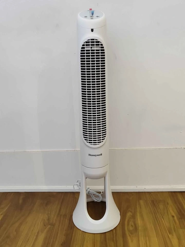 Tower/Standing Fan - Honeywell QuietSet - (Moving Sale) - photo 2