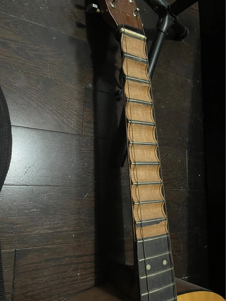 Massive guitar lot, stands and bag priced to go - photo 5