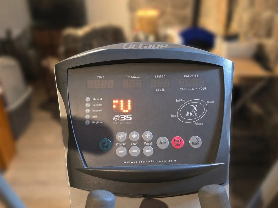Elliptical Machine - photo 2