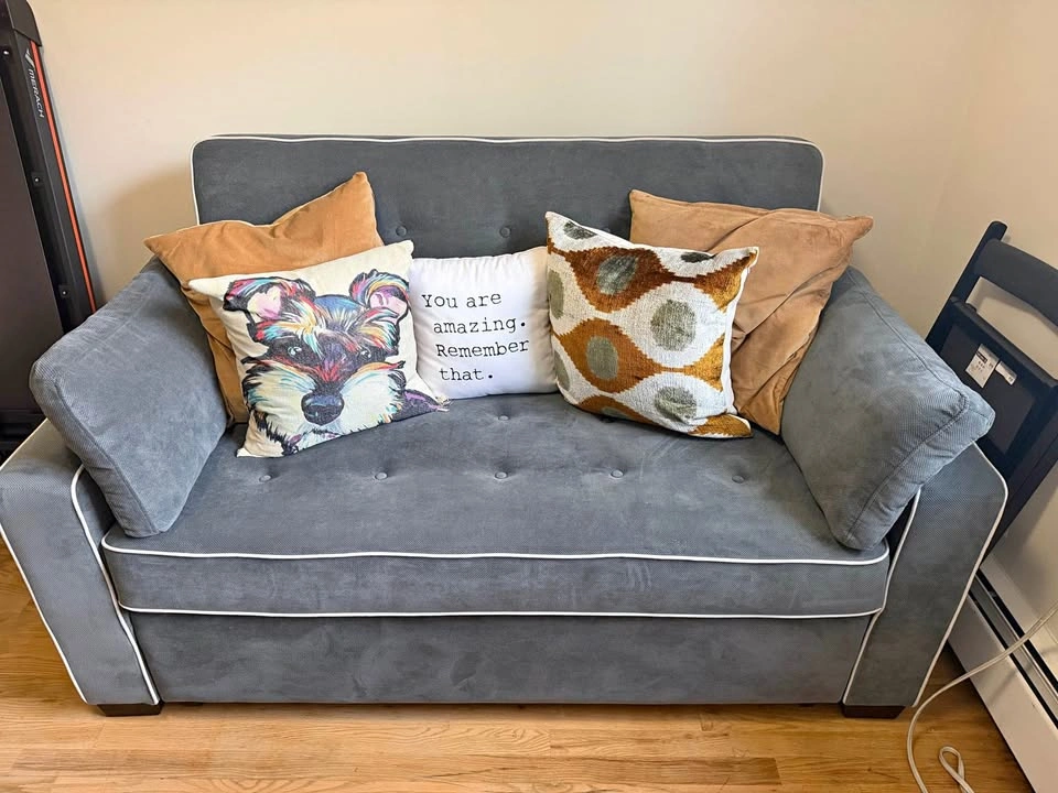 Convertible sleeper sofa