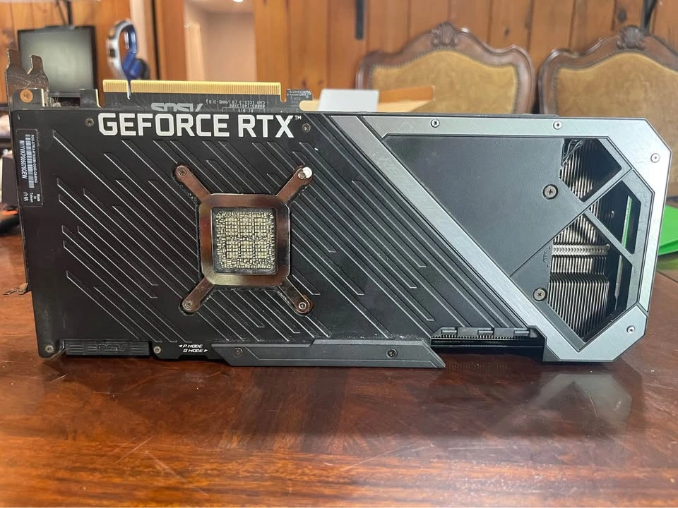 Asus 3090 Strix Graphics Card for sale - photo 2