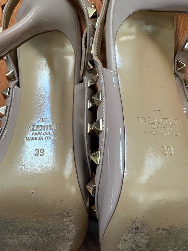 Valentino Garavani Rockstud Heels - photo 3