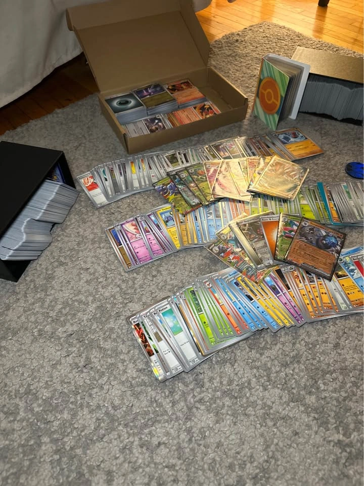 1000+ Pokemon Cards, + Accessories - photo 2