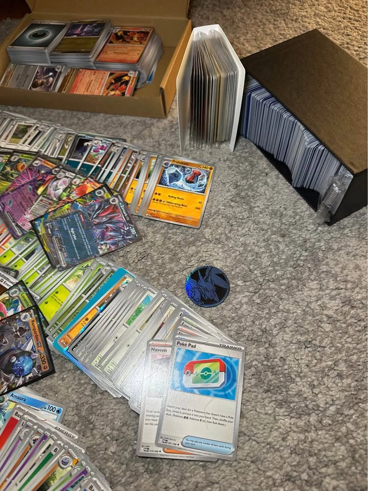 1000+ Pokemon Cards, + Accessories - photo 3