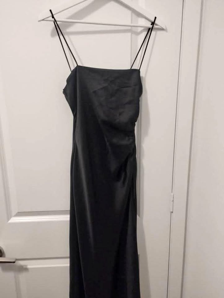 Zara Women's Black Dress- Size XS