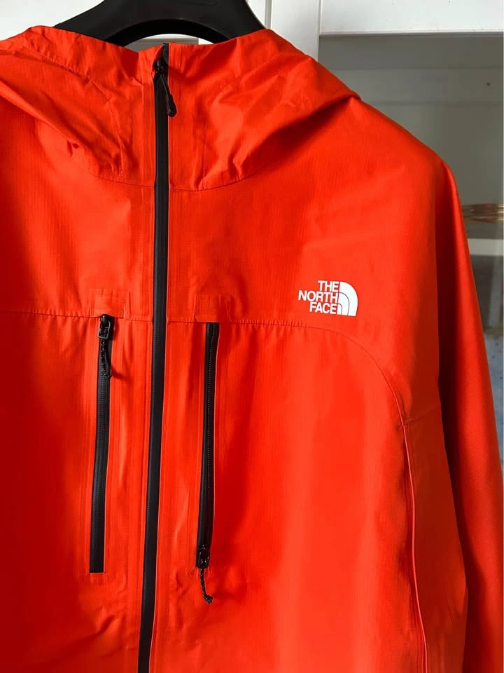New The North Face jacket - photo 3