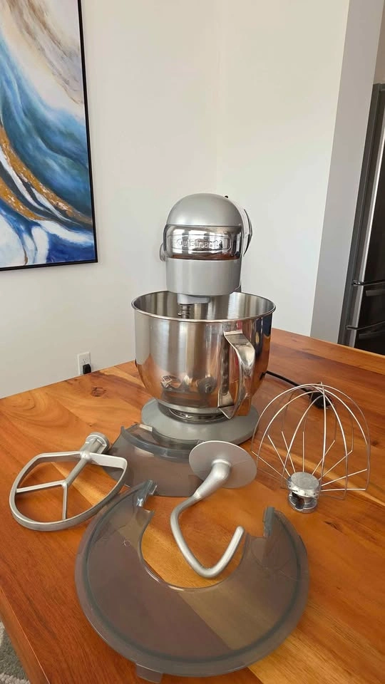 Cuisinart Mixer 12 Speeds 5.5 Quarts with Attachments - photo 3